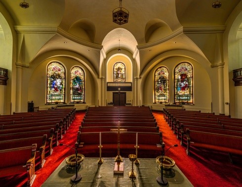 Another church interior photo