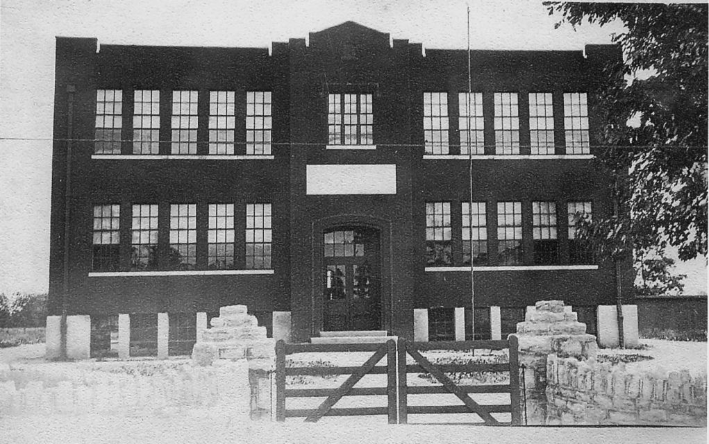 Clintonville Consolidated School Hopewell Museum
